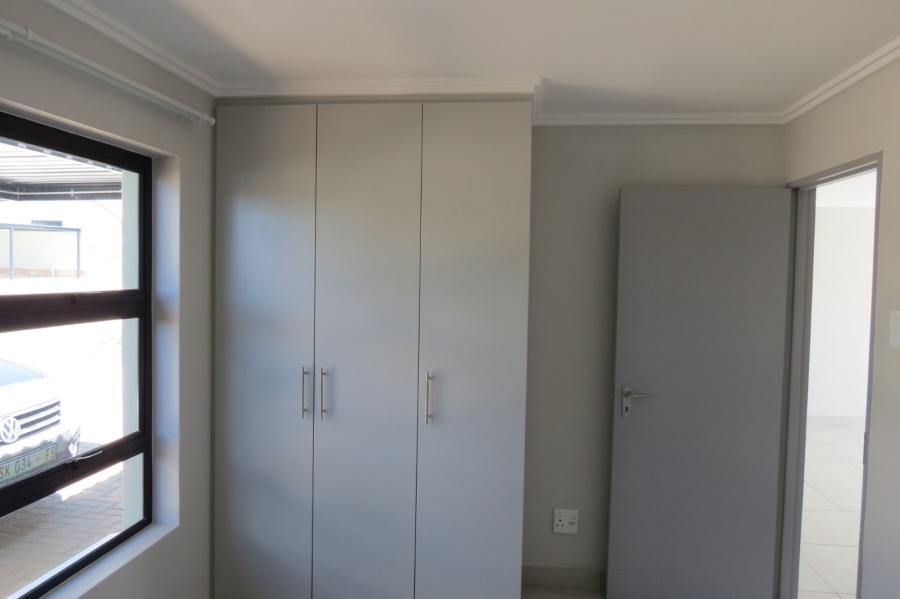 3 Bedroom Property for Sale in Pellissier Free State